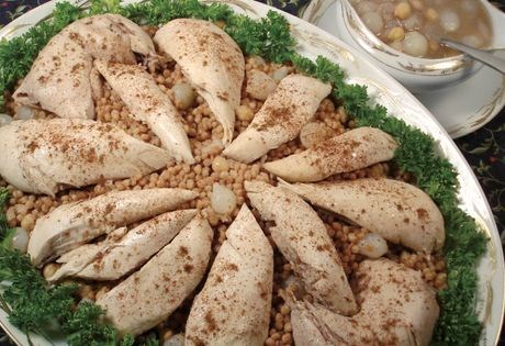 Lebanese caraway couscous with chicken (Moughrabiyeh ma djeaj)