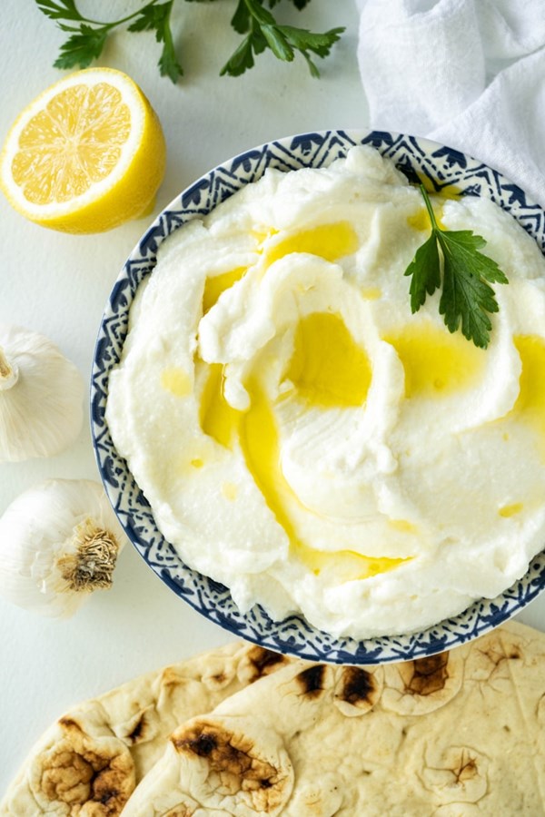 Lebanese garlic sauce