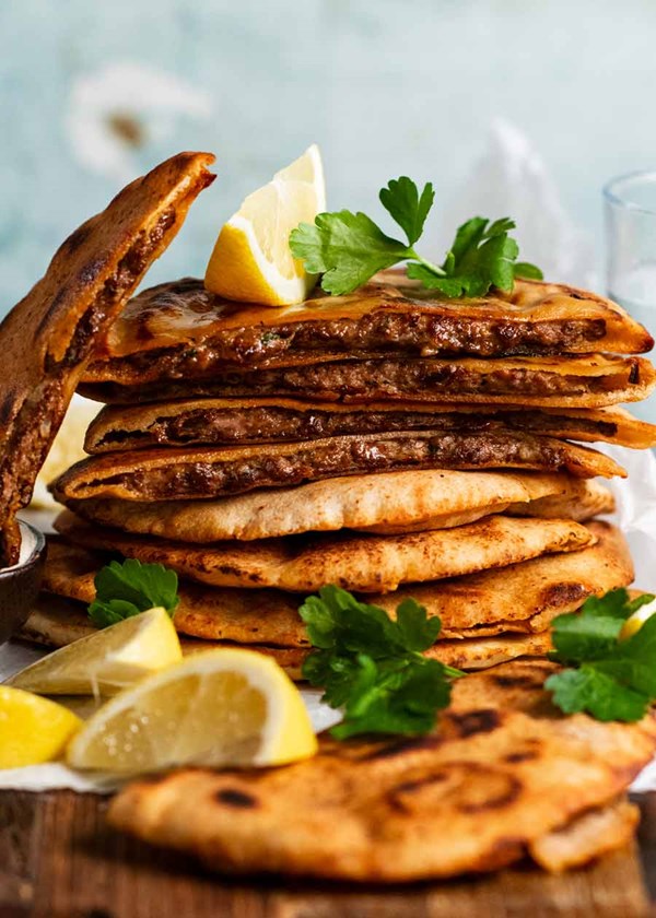 Lebanese meat stuffed crispy pita (Arayes)