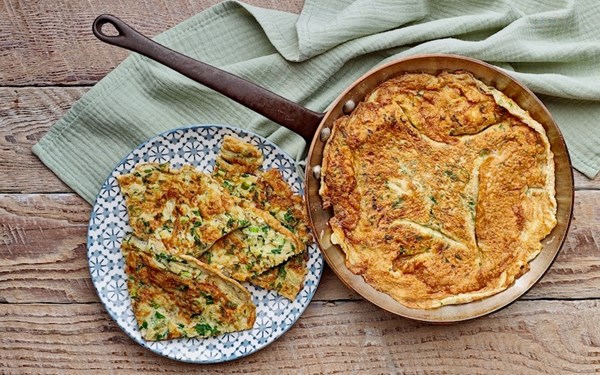 Lebanese omelette (Ejjeh)