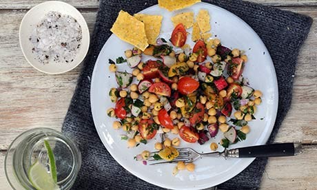 Lebanese salad with za'atar crackers