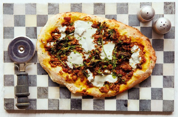 Lebanese spiced lamb flatbread recipe | Eat Your Books