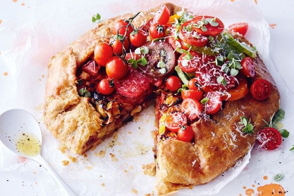 Leek, almond & bruised tomato galette