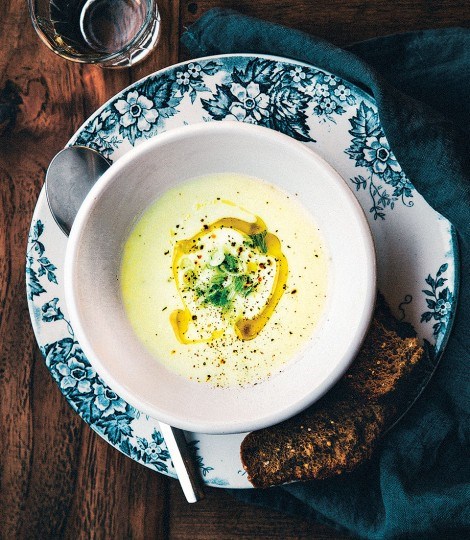 Leek and almond soup