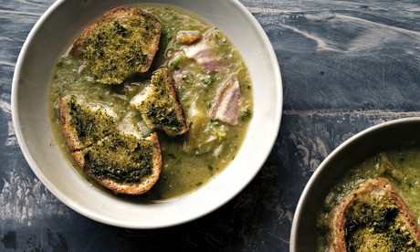 Leek and bacon soup with rosemary croutes