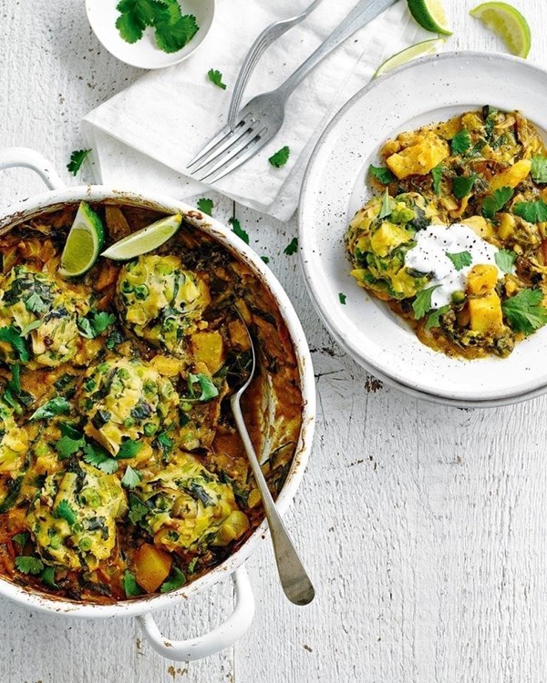 Leek and pea dumpling curry