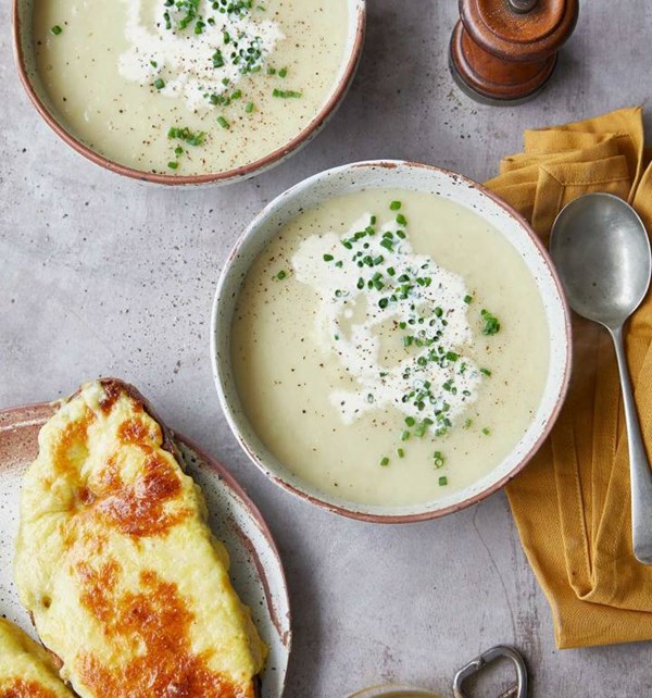 Leek, potato and cider soup