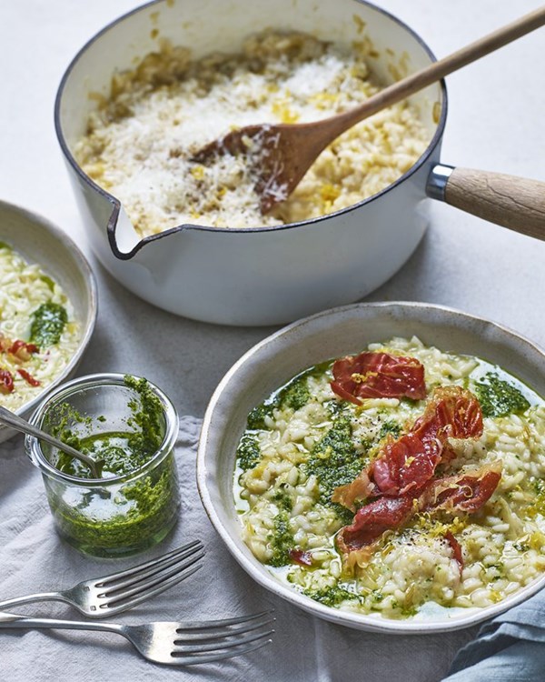 Leek risotto with kale pesto & crispy prosciutto