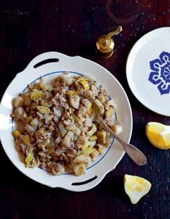Leeks in olive oil (Zeytinyagli pirasa)