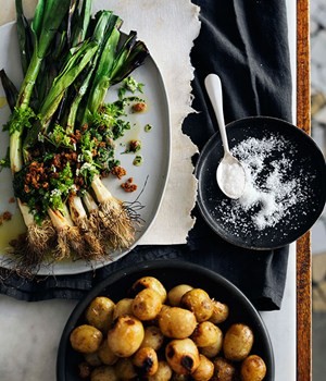 Leeks with green sauce