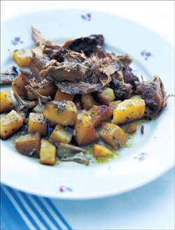 Leg of lamb with oregano and lemon
