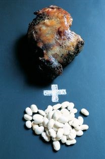 Leg of lamb with white haricot beans (Gigot aux haricots Tarbais)