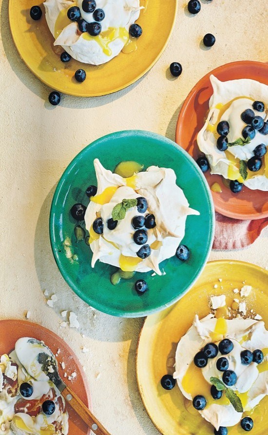 Lemon & blueberry meringues