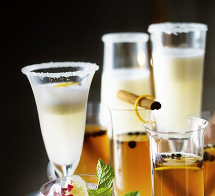 Lemon & elderflower fizz