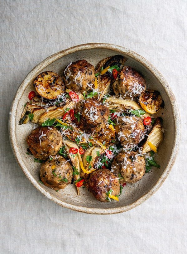 Lemon & fennel meatball bake