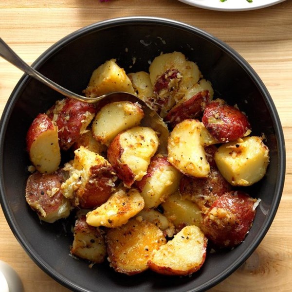 Lemon & garlic new potatoes