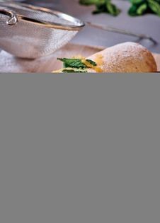 Lemon & poppy seed roulade