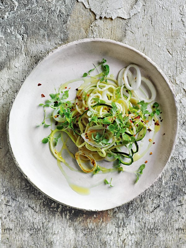Lemon and garlic squid with zucchini pasta