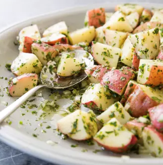Lemon and herb red potato salad