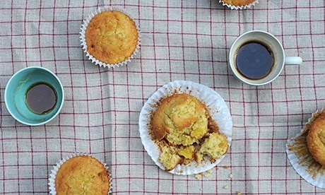 Lemon and marzipan cupcakes
