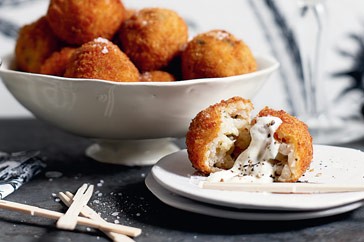 Lemon and prawn arancini