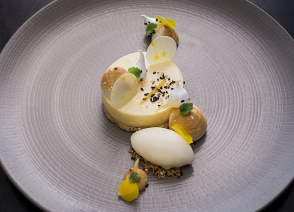 Lemon and sesame tart