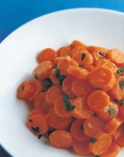 Lemon and tarragon carrots
