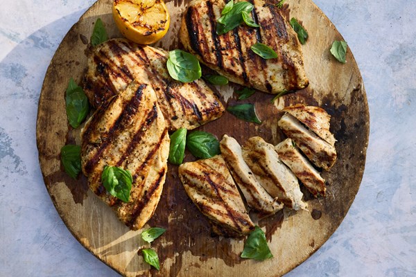 Lemon and thyme grilled chicken breasts 