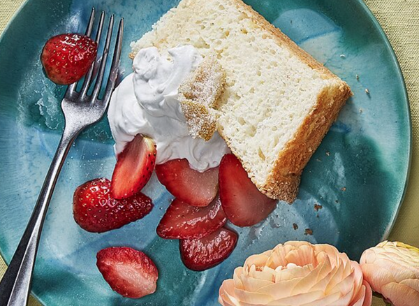 Lemon angel food cake with strawberries & coconut cream