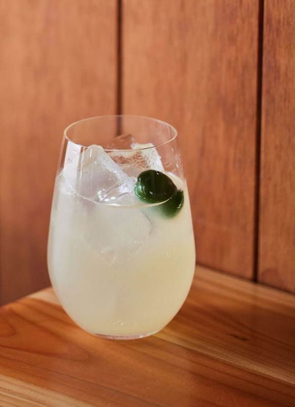 Lemon basil spritz