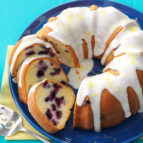 Lemon-blueberry pound cake 