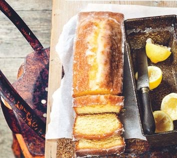 Lemon cake with Cognac