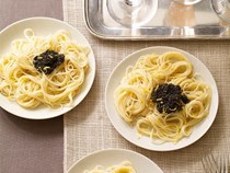 Lemon capellini with caviar