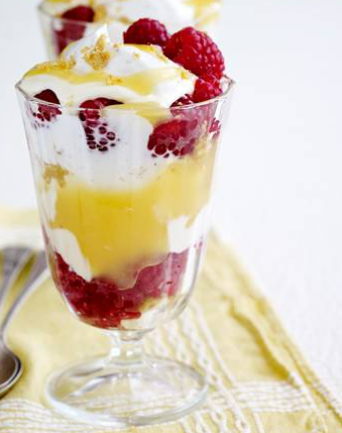 Lemon cheesecake sundaes