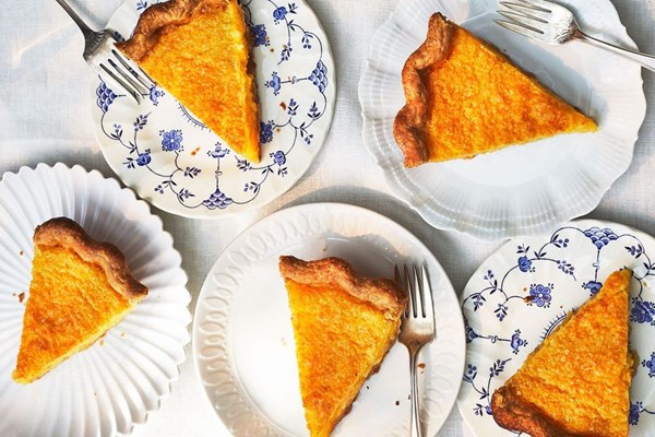 Lemon chess pie