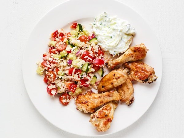 Lemon chicken wings with cauliflower salad