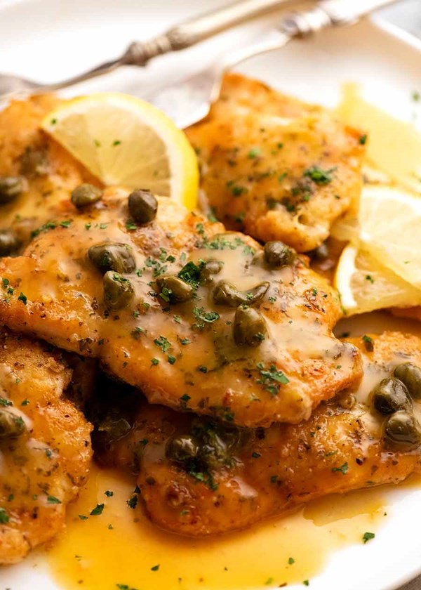 Lemon chicken with capers (Chicken piccata)