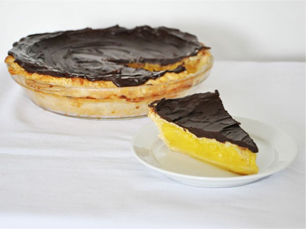 Lemon chocolate pie