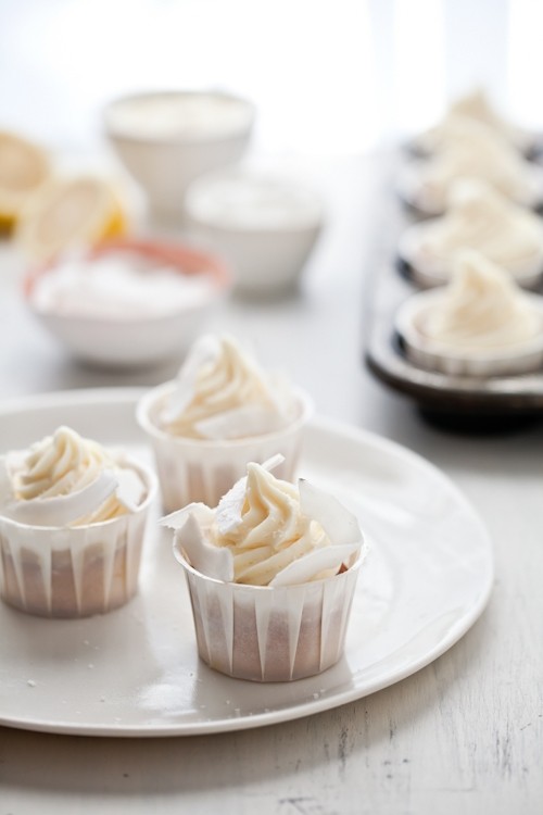 Lemon coconut cupcakes