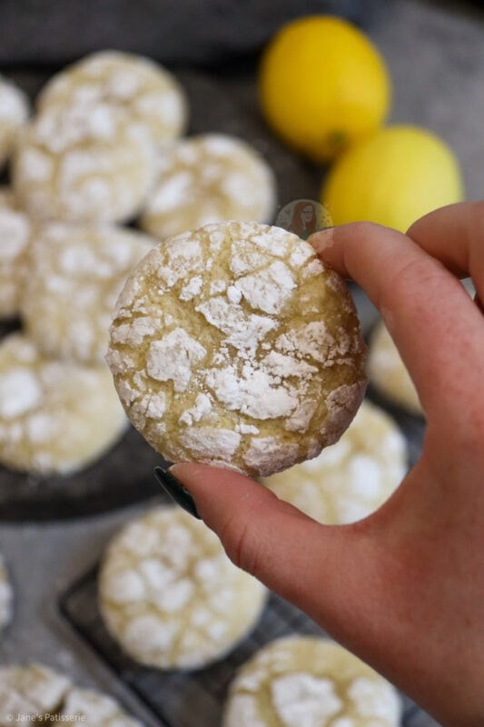 Lemon crinkle cookies