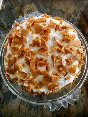 Lemon crunch cake chez Huang (Huángjiā Huángjīn wànliăng dàngāo / 黃家黃金萬兩蛋糕)