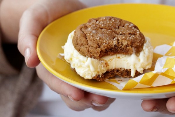 Lemon curd ice cream