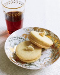 Lemon-curd sandwich cookies