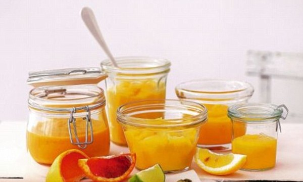Lemon curd with honey & cardamom