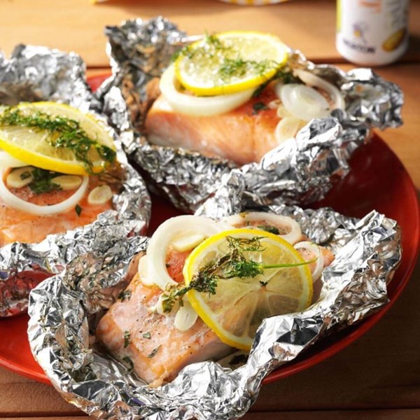 Lemon-dill salmon packets