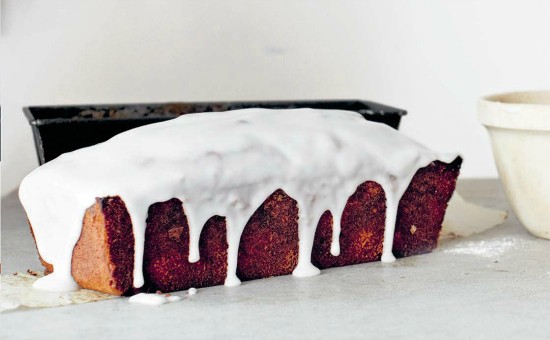 Lemon drizzle loaf