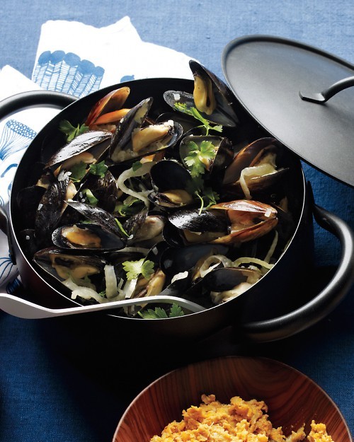 Lemon-fennel mussels