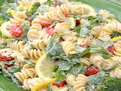 Lemon fusilli with arugula
