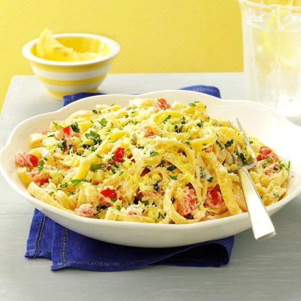 Lemon-garlic cream fettuccine