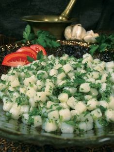 Lemon-garlic potato salad (Salata batata)
